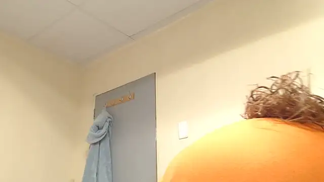 Snapshot of BADFATASS85 chatting on October 16, 7:55 pm BADFATASS85 online show from October 16, 7:55 pm