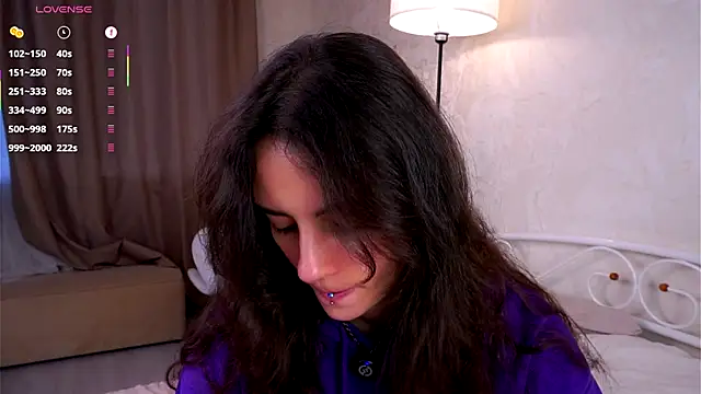 Holla Molly online show from November 2, 5:34 am