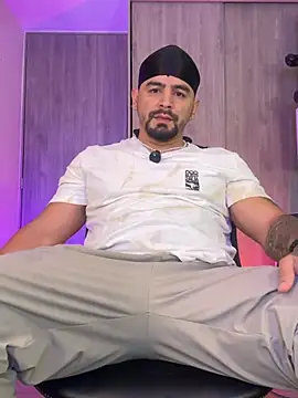 Ricardo 1998 online show from April 1, 4:14 am