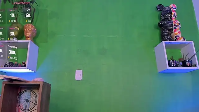 Snapshot of Ricardo_1998 chatting on November 25, 2:56 am Ricardo 1998 online show from November 25, 2:56 am