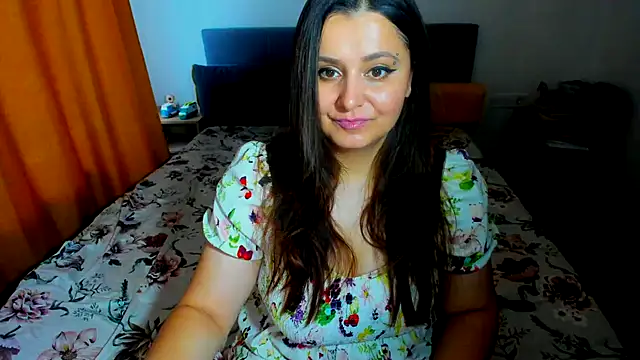 pinupmod online show from December 18, 1:48 pm