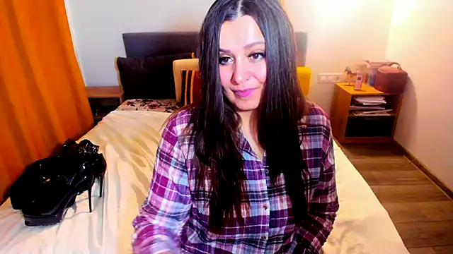 pinupmod online show from January 10, 4:13 pm