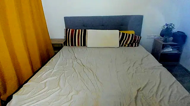 pinupmod online show from September 13, 10:21 pm