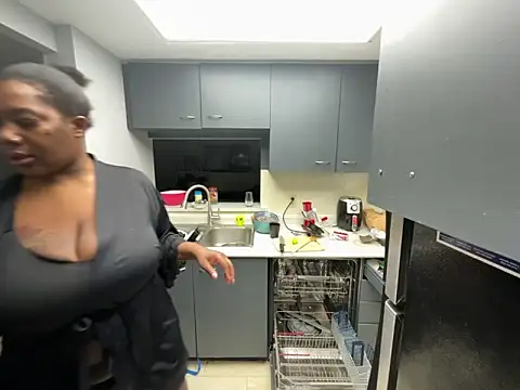 Cherishcherrysha online show from February 24, 11:22 am