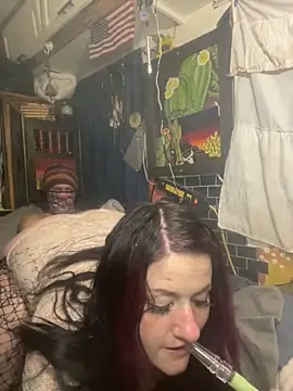 Snapshot of 1-800-FUCKYOU chatting on February 13, 10:02 am 1-800-FUCKYOU online show from February 13, 10:02 am