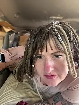 Snapshot of 1-800-FUCKYOU chatting on September 12, 8:30 pm 1-800-FUCKYOU online show from September 12, 8:30 pm