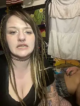 Snapshot of 1-800-FUCKYOU chatting on March 1, 10:13 am 1-800-FUCKYOU online show from March 1, 10:13 am