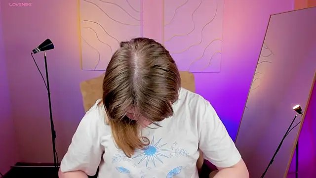 Vivian cutie online show from March 18, 3:33 pm