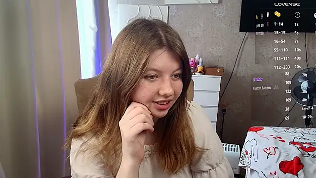 Vivian cutie online show from May 31, 12:44 pm