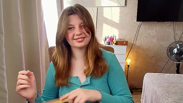 Vivian cutie online show from May 22, 3:43 pm