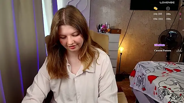 Vivian cutie online show from May 7, 3:48 pm