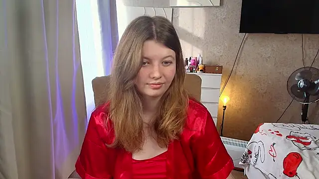 Vivian cutie online show from June 2, 3:45 pm