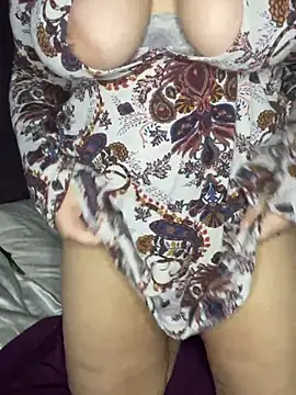 CamilaLovexoxo online show from April 5, 1:07 pm