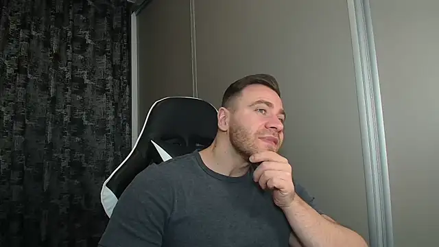 Thori92 online show from March 19, 7:36 pm