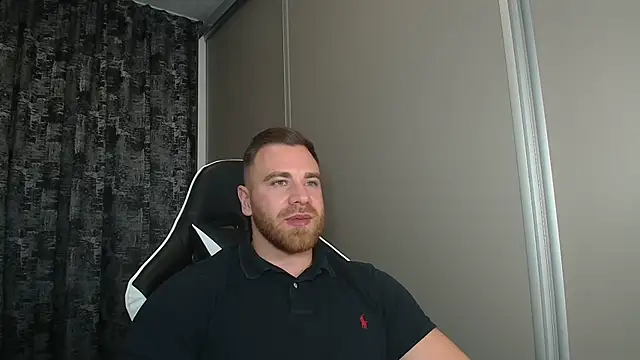 Thori92 online show from November 5, 6:44 pm