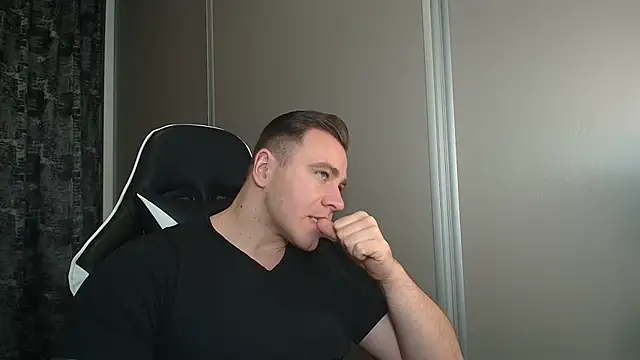 Thori92 online show from February 21, 5:37 pm