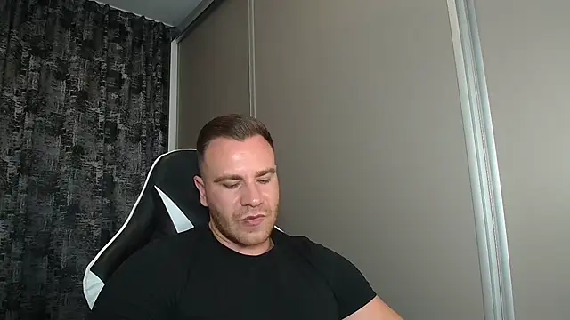 Thori92 online show from September 26, 5:09 pm
