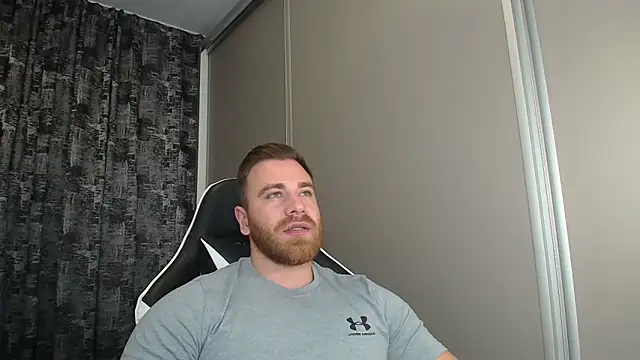 Thori92 online show from November 18, 6:44 pm