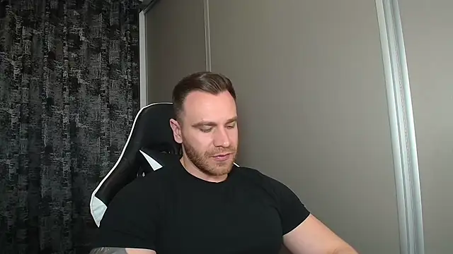 Thori92 online show from April 2, 5:52 pm