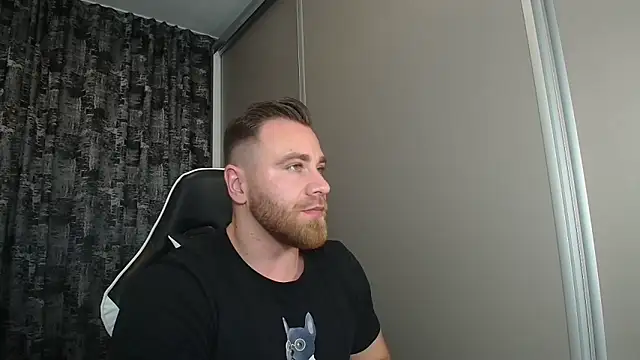 Thori92 online show from November 19, 8:09 pm