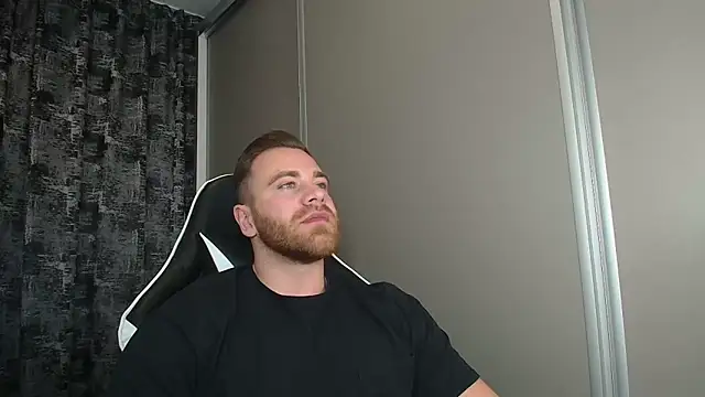 Thori92 online show from October 29, 6:07 pm