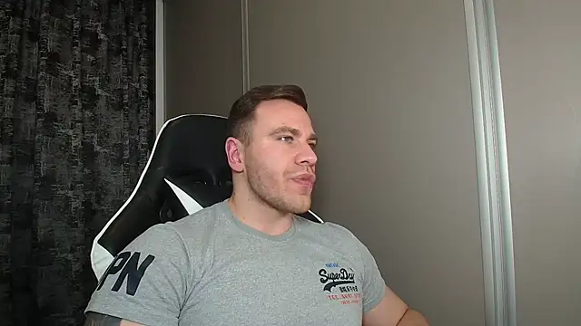 Thori92 online show from February 25, 8:19 pm