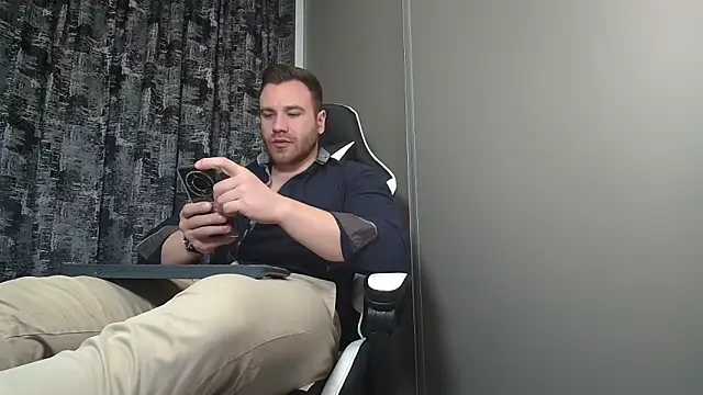 Thori92 online show from February 11, 5:07 pm