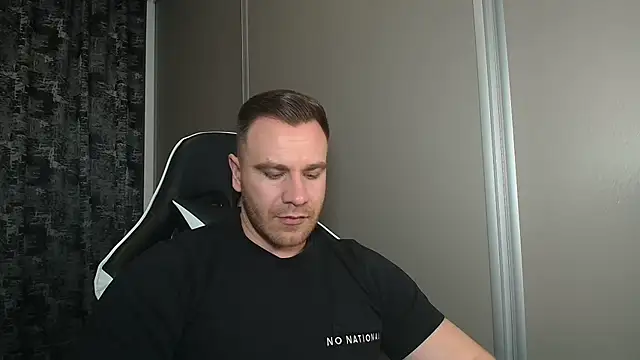 Thori92 online show from February 28, 5:45 pm