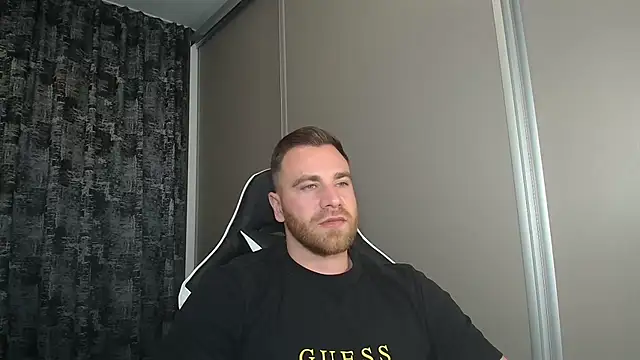 Thori92 online show from October 23, 6:50 pm