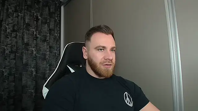 Thori92 online show from February 15, 1:43 pm