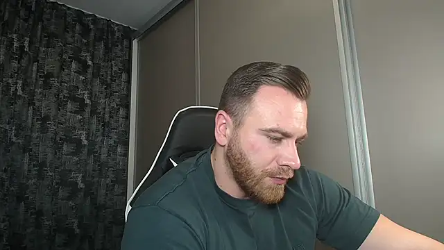 Thori92 online show from March 10, 8:01 pm
