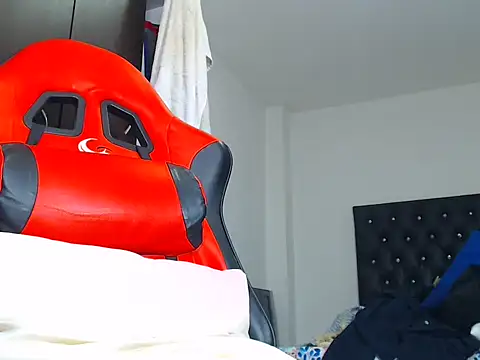 jeancarloscum12 online show from February 11, 11:48 pm