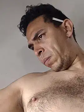 Snapshot of jeancarloscum12 chatting on July 19, 10:17 pm jeancarloscum12 online show from July 19, 10:17 pm