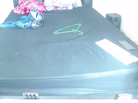 jeancarloscum12 online show from December 17, 8:03 pm