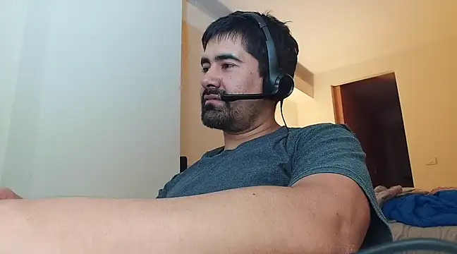 VonDoomdelToro online show from February 16, 5:59 am