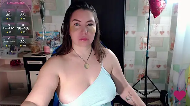 Korolek12 online show from November 18, 4:49 am