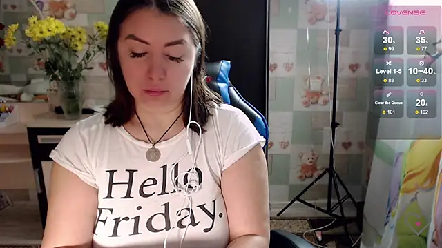 Korolek12 online show from October 10, 5:30 am