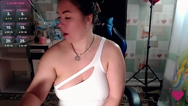 Korolek12 online show from November 20, 5:52 am