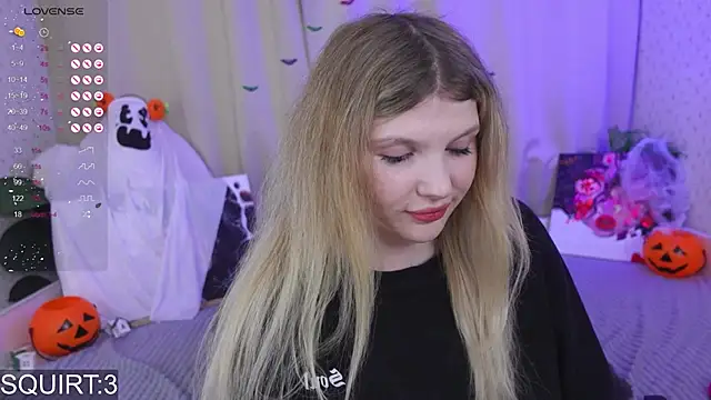 Snapshot of _aleksa_ chatting on October 18, 5:15 pm aleksa online show from October 18, 5:15 pm