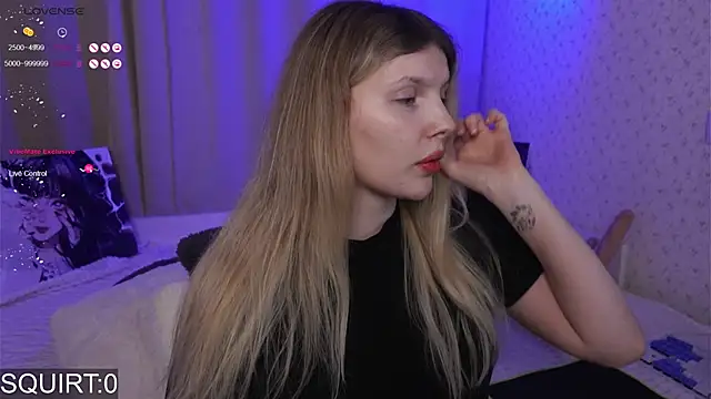 Snapshot of _aleksa_ chatting on November 20, 5:46 pm aleksa online show from November 20, 5:46 pm