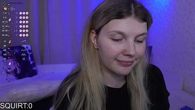 Snapshot of _aleksa_ chatting on November 21, 5:45 pm aleksa online show from November 21, 5:45 pm