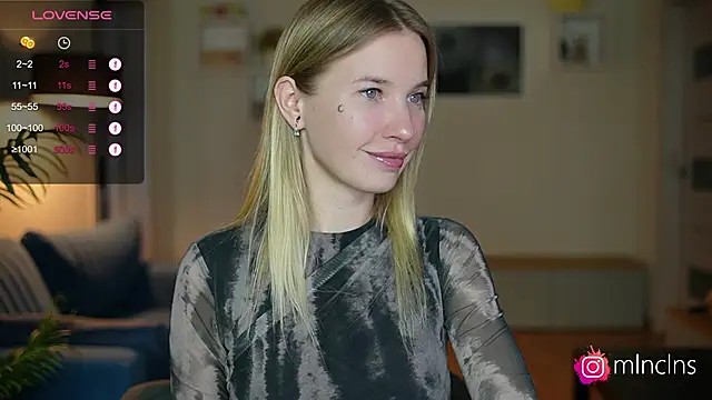 melanielwithu online show from October 19, 1:14 pm