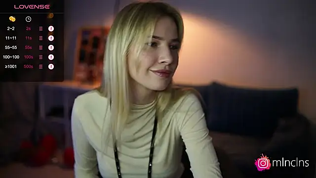 melanielwithu online show from March 15, 12:58 am