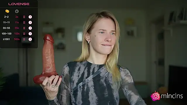 melanielwithu online show from October 3, 2:51 pm