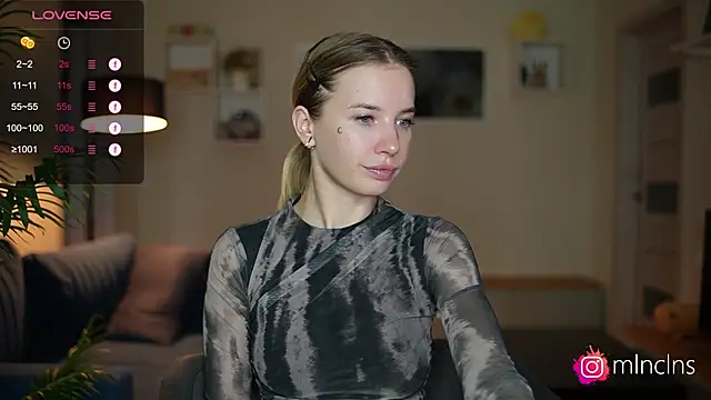 melanielwithu online show from October 13, 12:40 pm