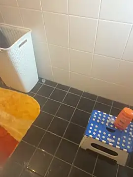 Snapshot of Mark3706 chatting on January 17, 11:38 am Mark3706 online show from January 17, 11:38 am