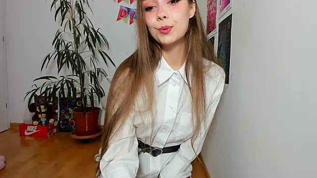 Michelle Melnss online show from March 2, 10:45 pm