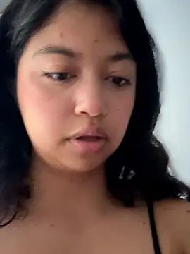 Peach Girll online show from June 1, 6:40 pm