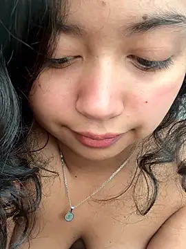 Peach Girll online show from March 19, 3:12 pm