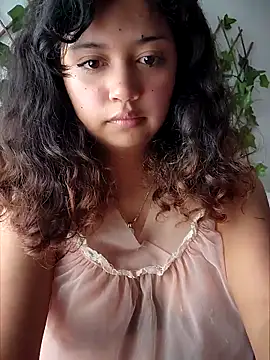 Peach Girll online show from March 18, 5:12 pm